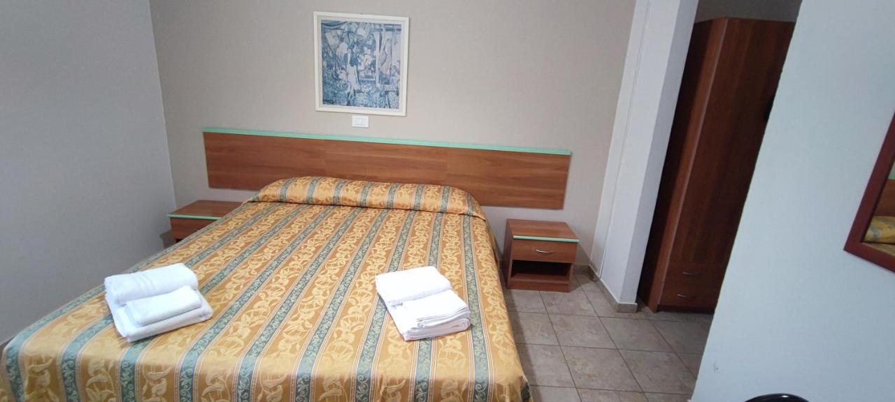 Hotel Zeus Lido Di Classe Room Only 외부 사진