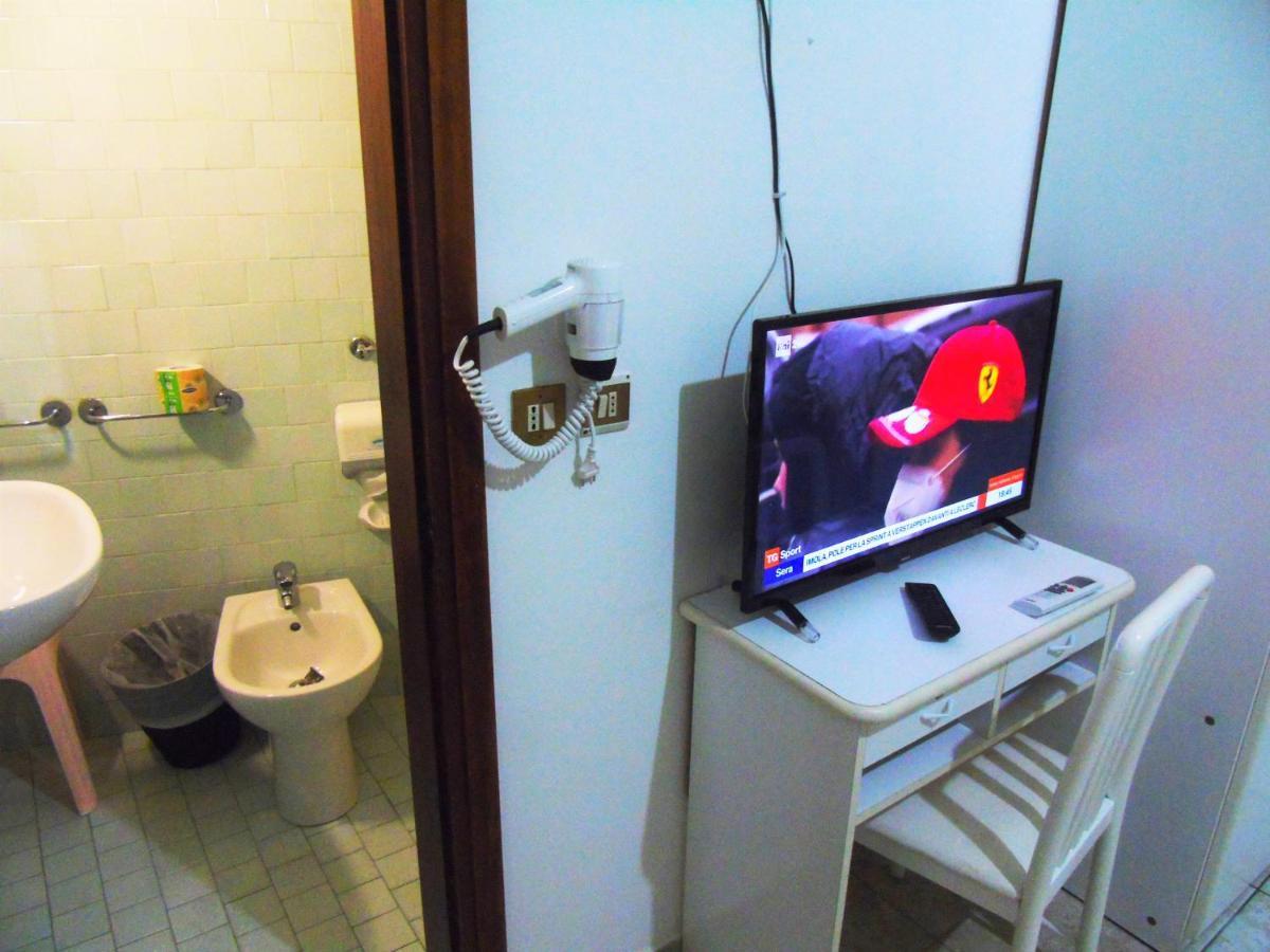Hotel Zeus Lido Di Classe Room Only 외부 사진
