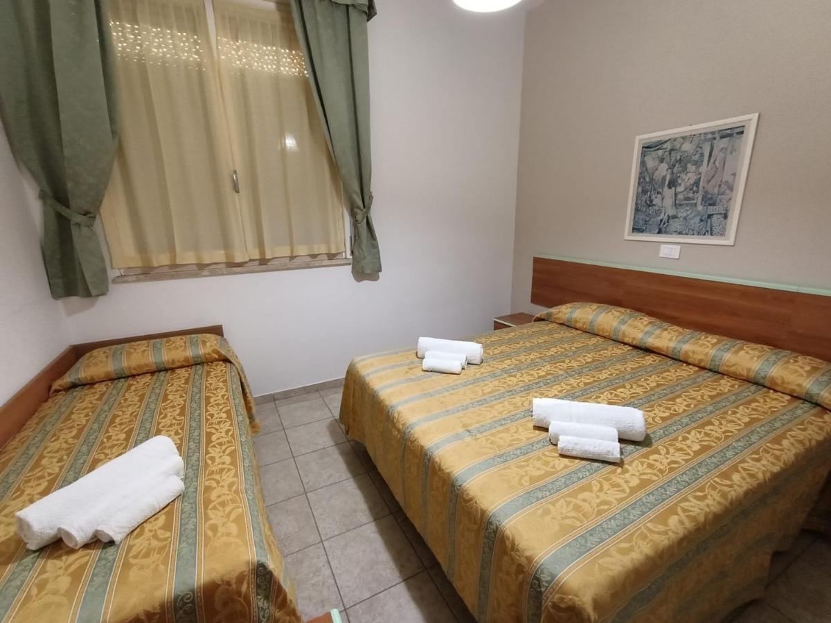 Hotel Zeus Lido Di Classe Room Only 외부 사진