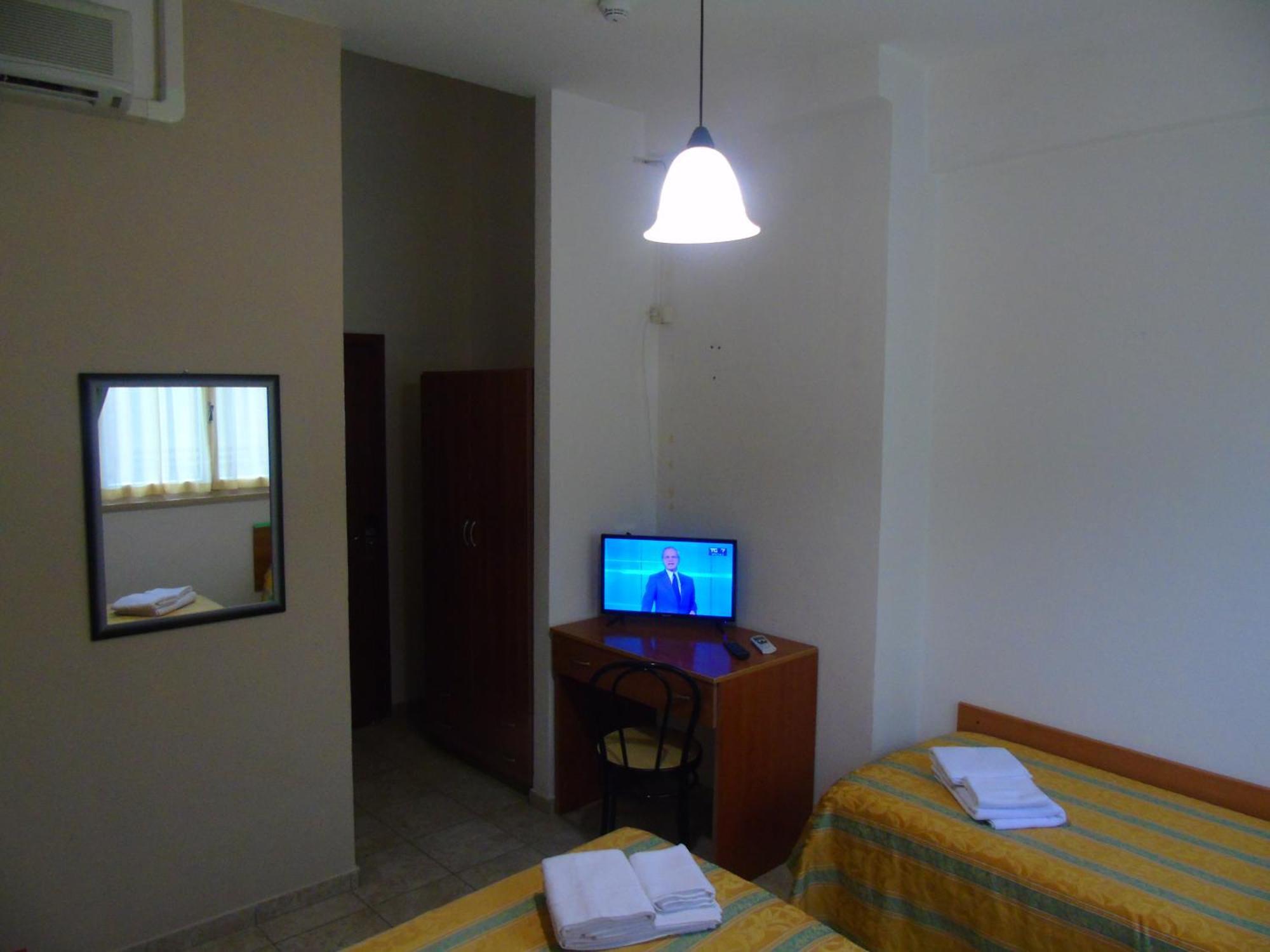 Hotel Zeus Lido Di Classe Room Only 외부 사진