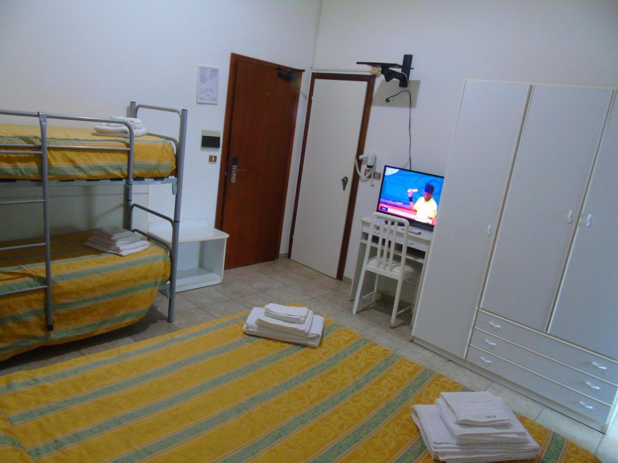 Hotel Zeus Lido Di Classe Room Only 외부 사진