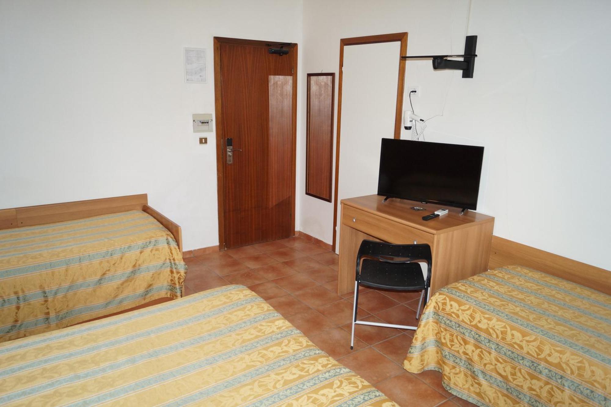 Hotel Zeus Lido Di Classe Room Only 객실 사진
