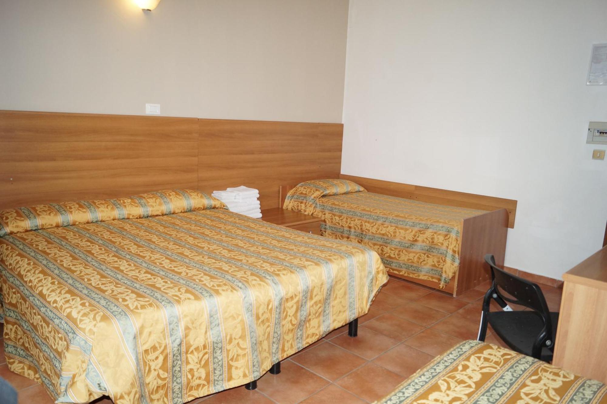 Hotel Zeus Lido Di Classe Room Only 객실 사진